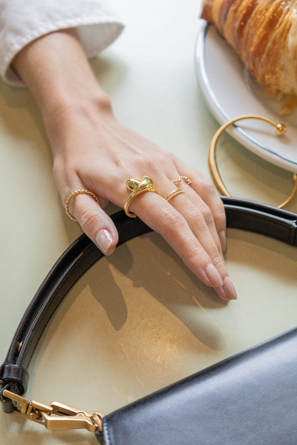 Anillo Entrelazado Corazon
