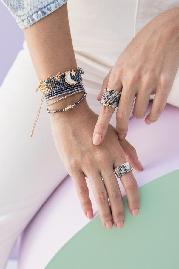 Set Pulseras Luna Blanca 16